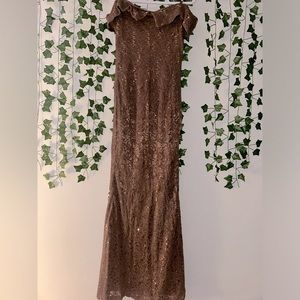 Off The Shoulder Dress ( size small)